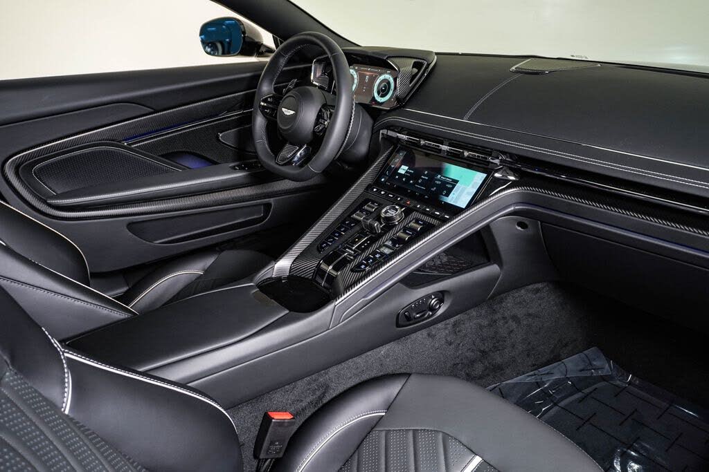 2026 Aston Martin DB12 S RWD photo 17