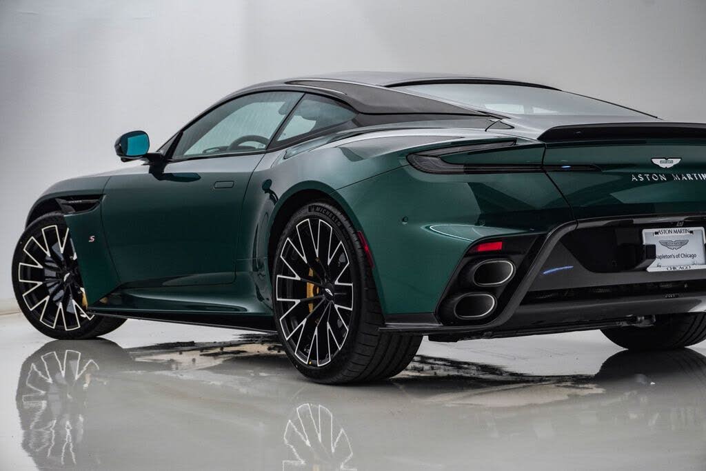 2026 Aston Martin DB12 S RWD photo 9