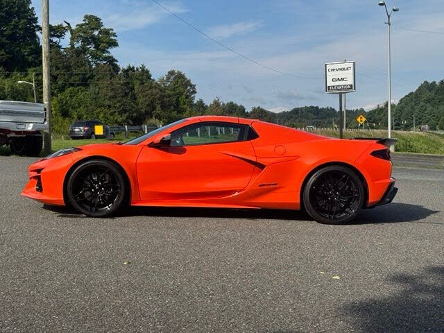 2026 Chevrolet Corvette Z06 1LZ Convertible RWD photo 4