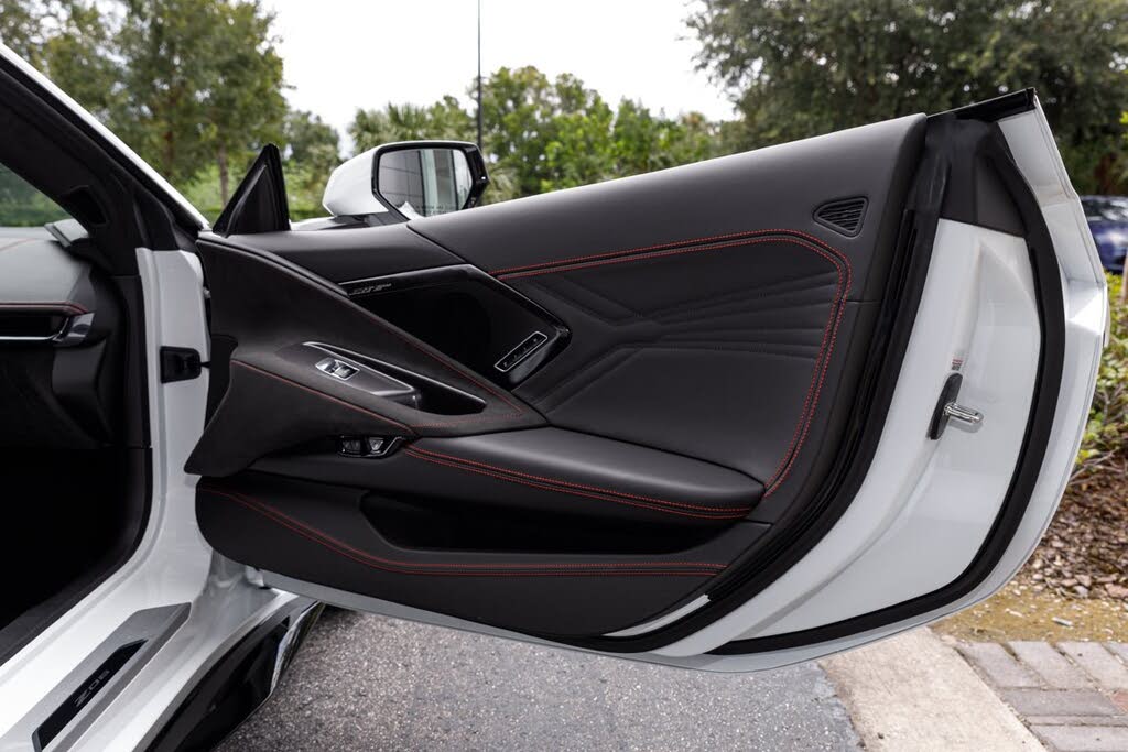 2024 Chevrolet Corvette Z06 3LZ Convertible RWD photo 14