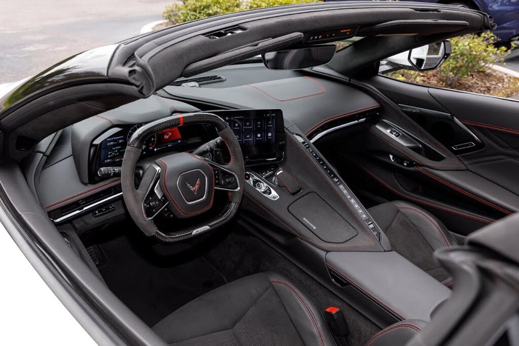 2024 Chevrolet Corvette Z06 3LZ Convertible RWD photo 19