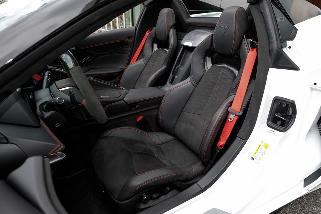 2024 Chevrolet Corvette Z06 3LZ Convertible RWD photo 22