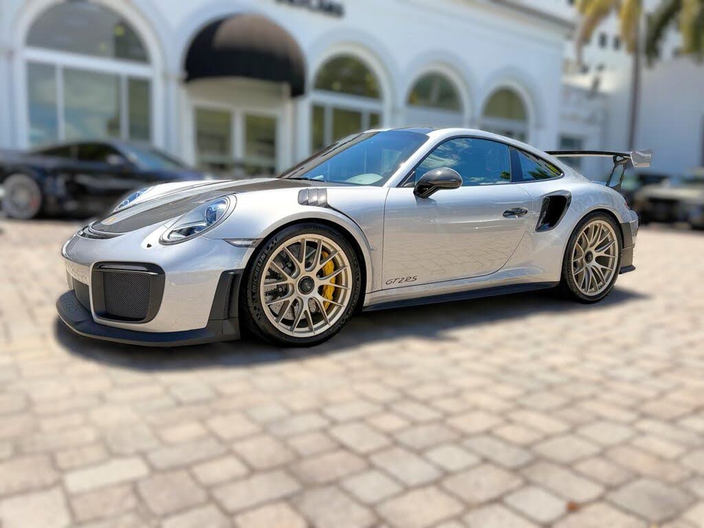 2018 Porsche 911 GT2 RS Coupe RWD