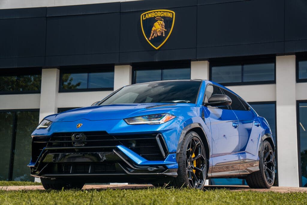 2024 Lamborghini Urus Performante AWD