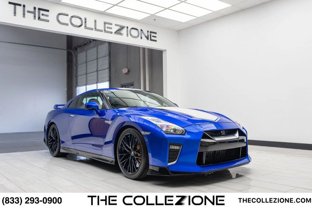 2020 Nissan GT-R Premium AWD