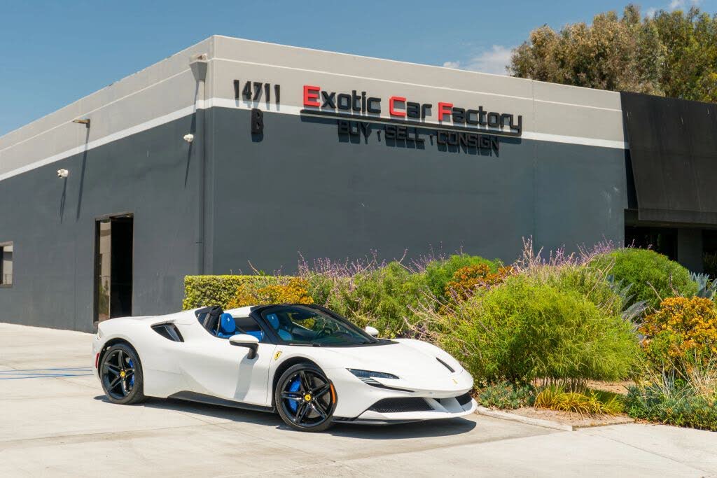 2025 Ferrari SF90 Spider AWD