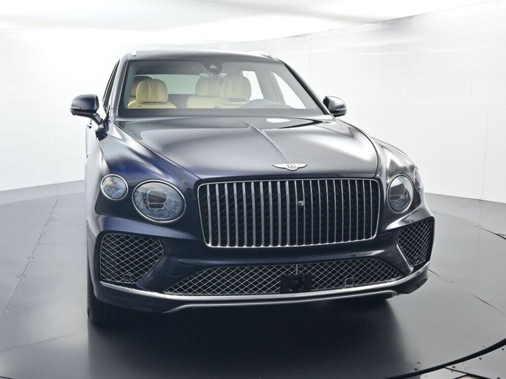 2026 Bentley Bentayga Azure V8 AWD photo 14