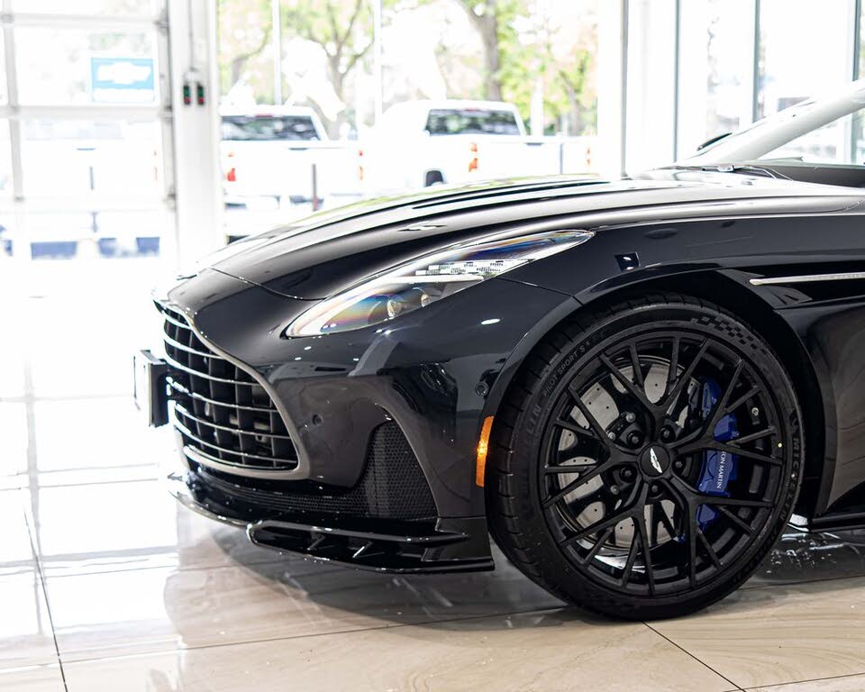 2026 Aston Martin DB12 S Volante RWD photo 4