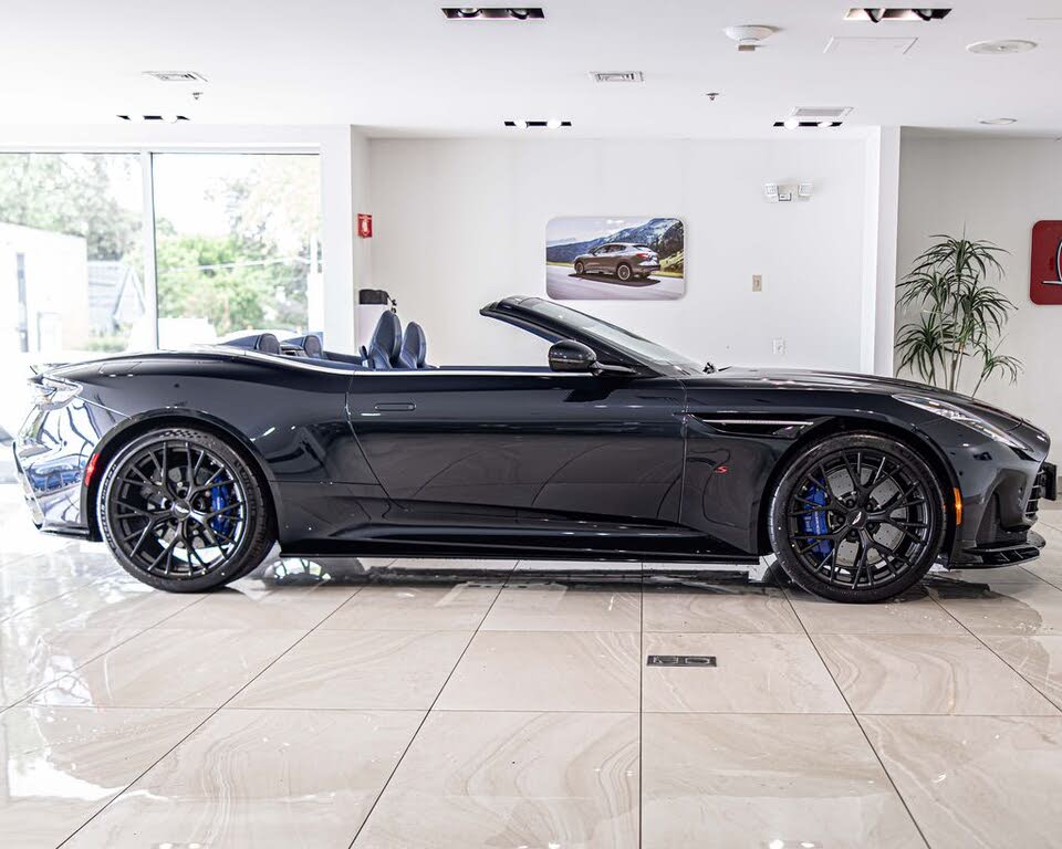 2026 Aston Martin DB12 S Volante RWD photo 9