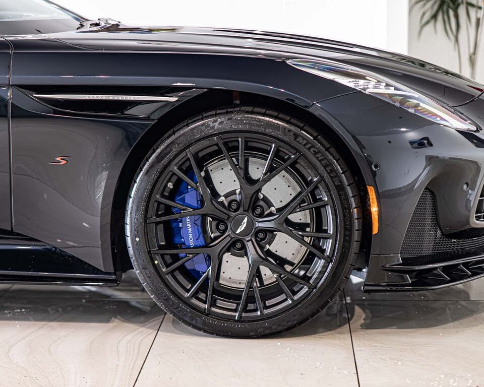 2026 Aston Martin DB12 S Volante RWD photo 10