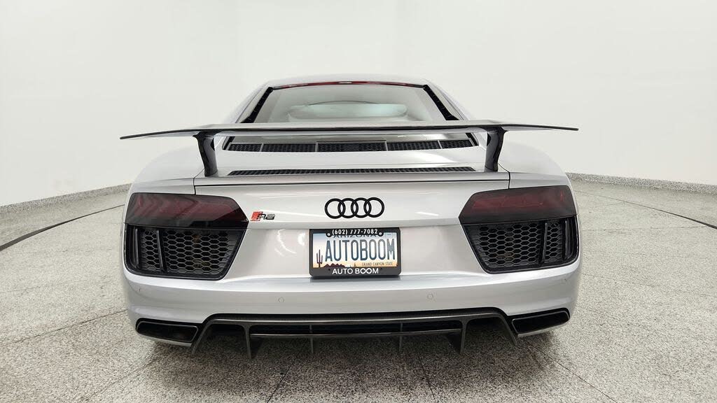 2017 Audi R8 quattro V10 Plus Coupe AWD photo 16 of 24
