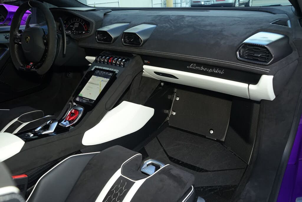 2023 Lamborghini Huracan Tecnica RWD photo 11