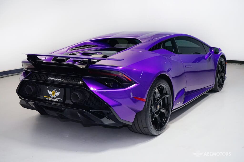 2023 Lamborghini Huracan Tecnica RWD photo 5
