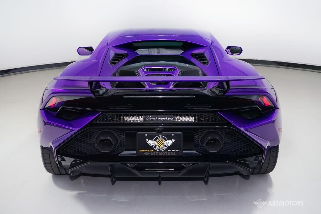 2023 Lamborghini Huracan Tecnica RWD photo 7