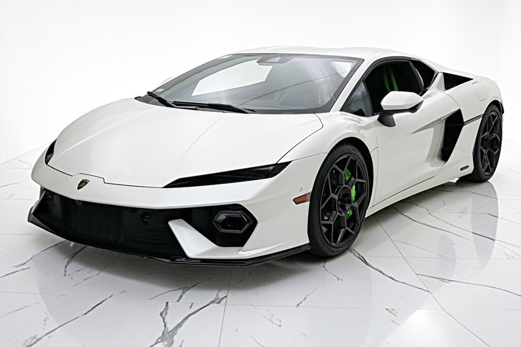 2026 Lamborghini Temerario AWD