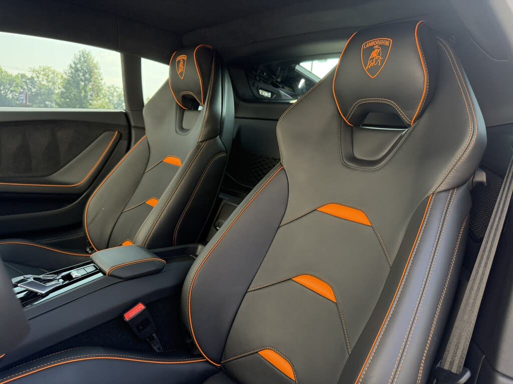 2022 Lamborghini Huracan photo 10