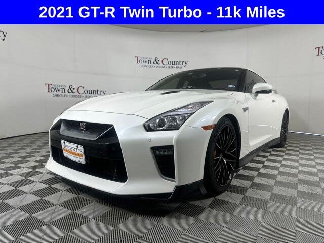 2021 Nissan GT-R Premium AWD