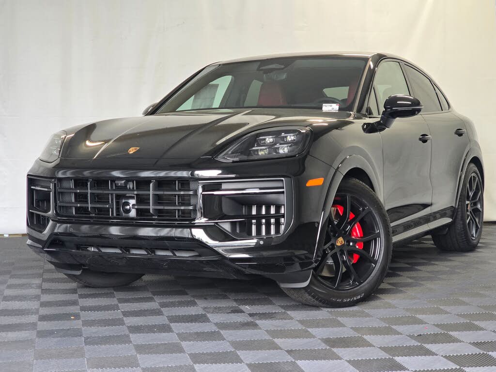 2026 Porsche Cayenne Coupe GTS AWD