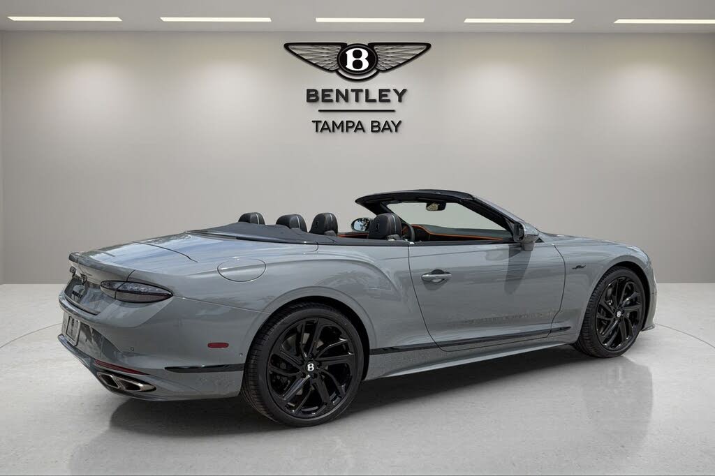 2026 Bentley Continental GTC Speed AWD photo 9