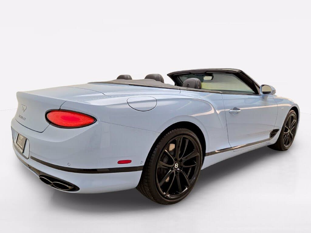 2023 Bentley Continental GTC Azure V8 AWD photo 12