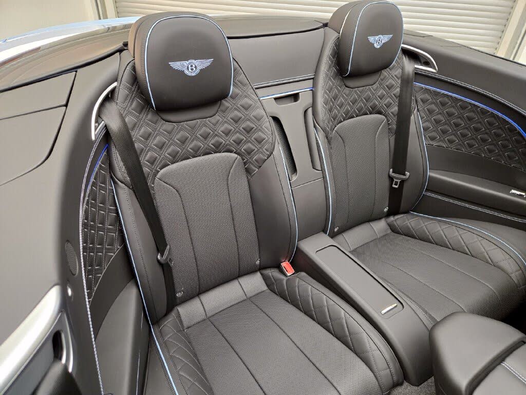 2023 Bentley Continental GTC Azure V8 AWD photo 24