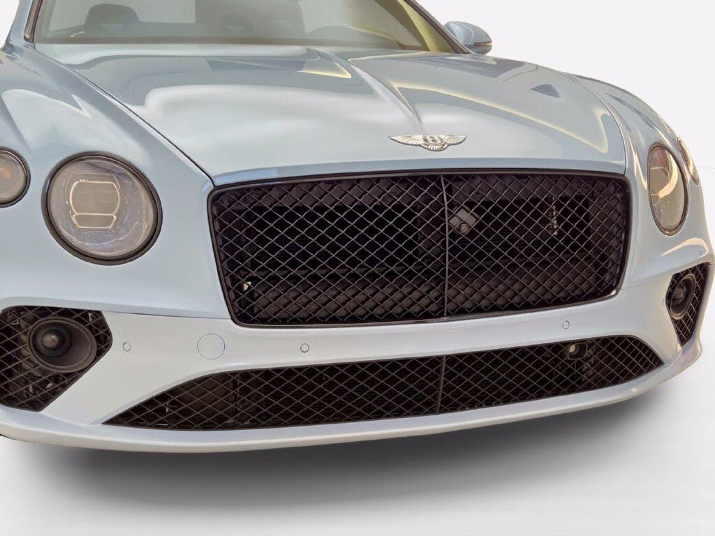 2023 Bentley Continental GTC Azure V8 AWD photo 9
