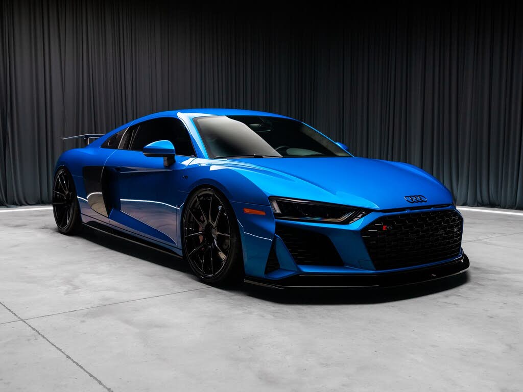 2022 Audi R8 V10 Performance Coupe RWD photo 17 of 24