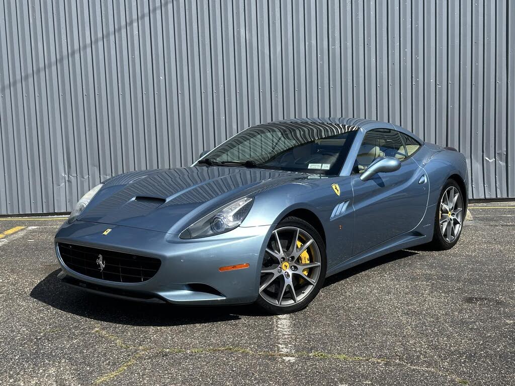 2012 Ferrari California Roadster photo 4