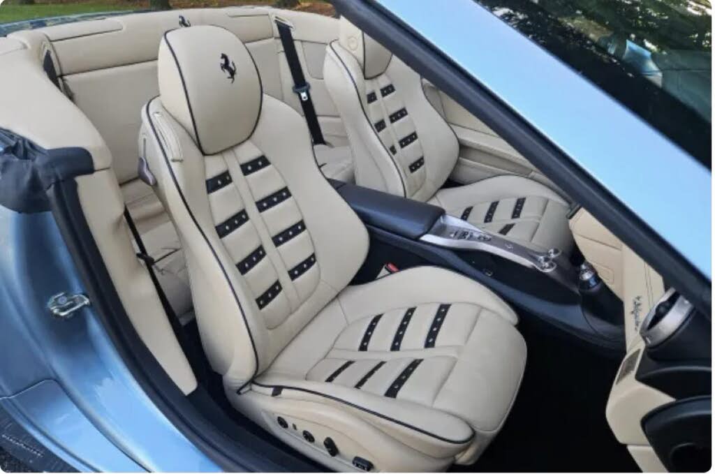 2012 Ferrari California Roadster photo 6