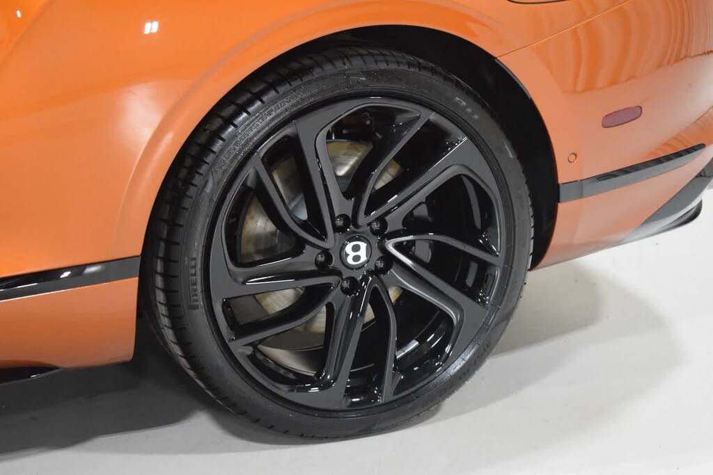 2026 Bentley Continental GTC AWD photo 18
