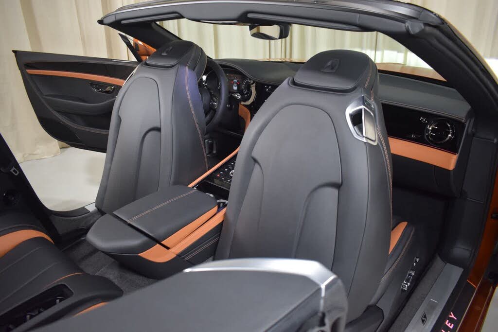 2026 Bentley Continental GTC AWD photo 22