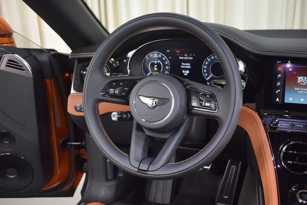 2026 Bentley Continental GTC AWD photo 4
