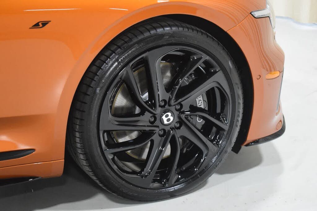 2026 Bentley Continental GTC AWD photo 7