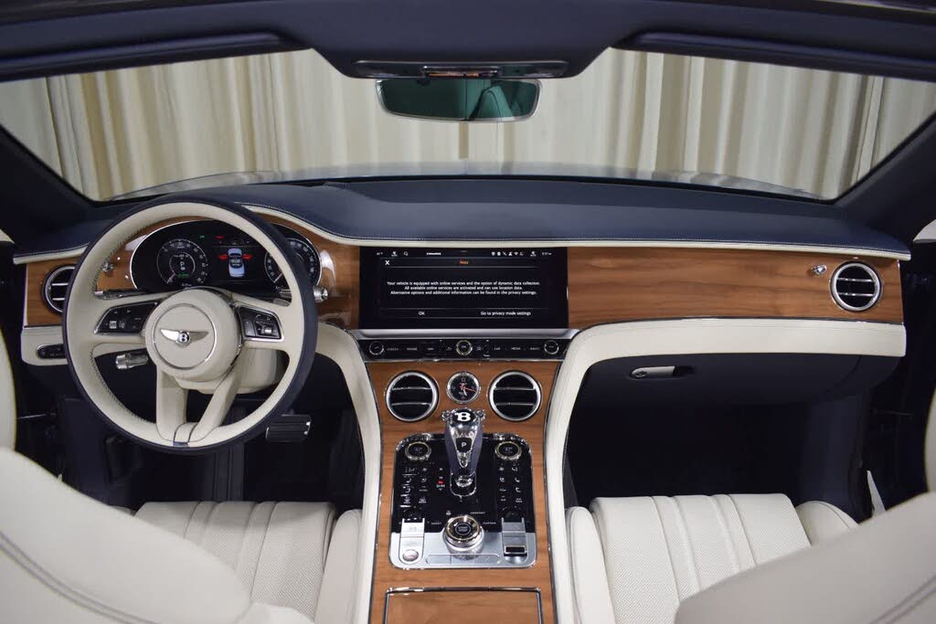 2026 Bentley Continental GTC AWD photo 2