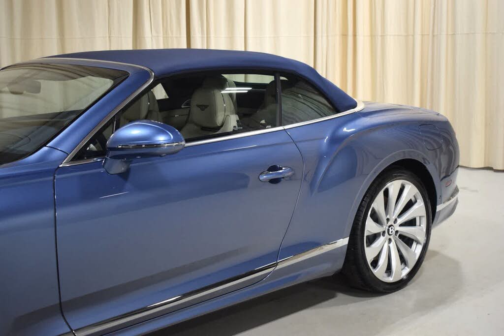 2026 Bentley Continental GTC AWD photo 8