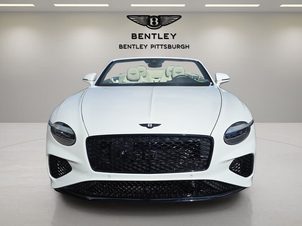 2025 Bentley Continental GTC Black Edition AWD photo 2