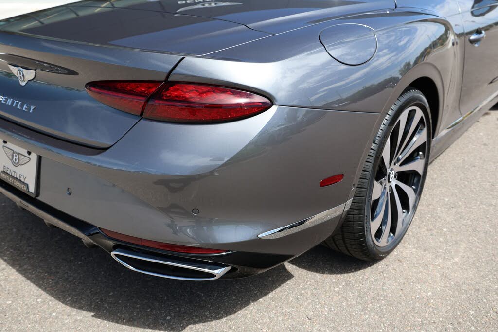 2026 Bentley Continental GTC Azure AWD photo 13