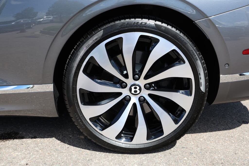 2026 Bentley Continental GTC Azure AWD photo 7