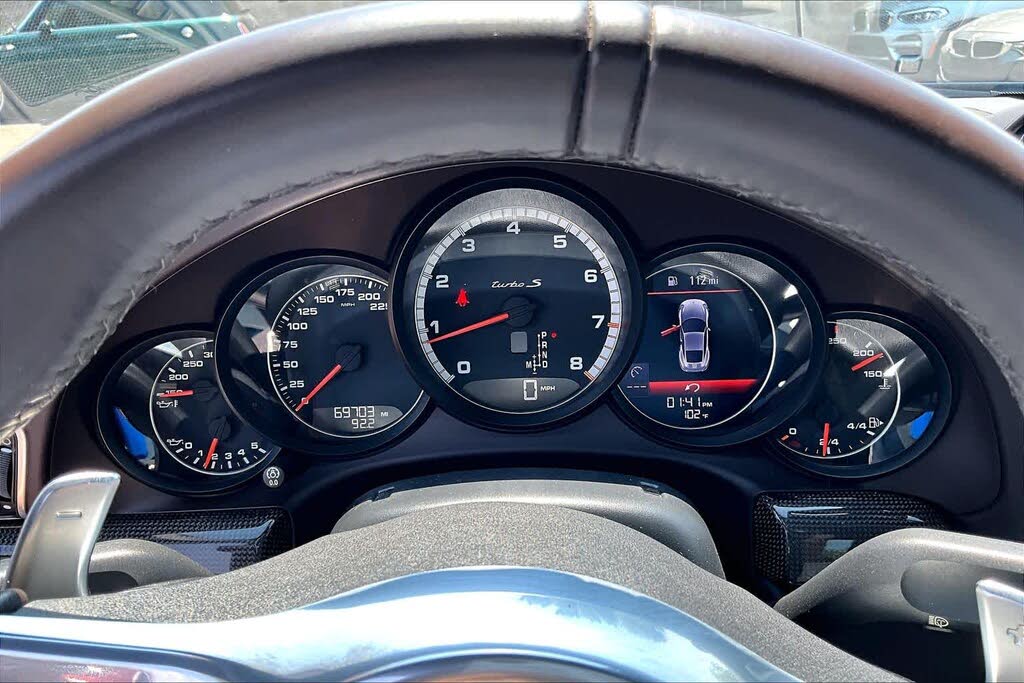 2014 Porsche 911 Turbo S Coupe AWD photo 21 of 24
