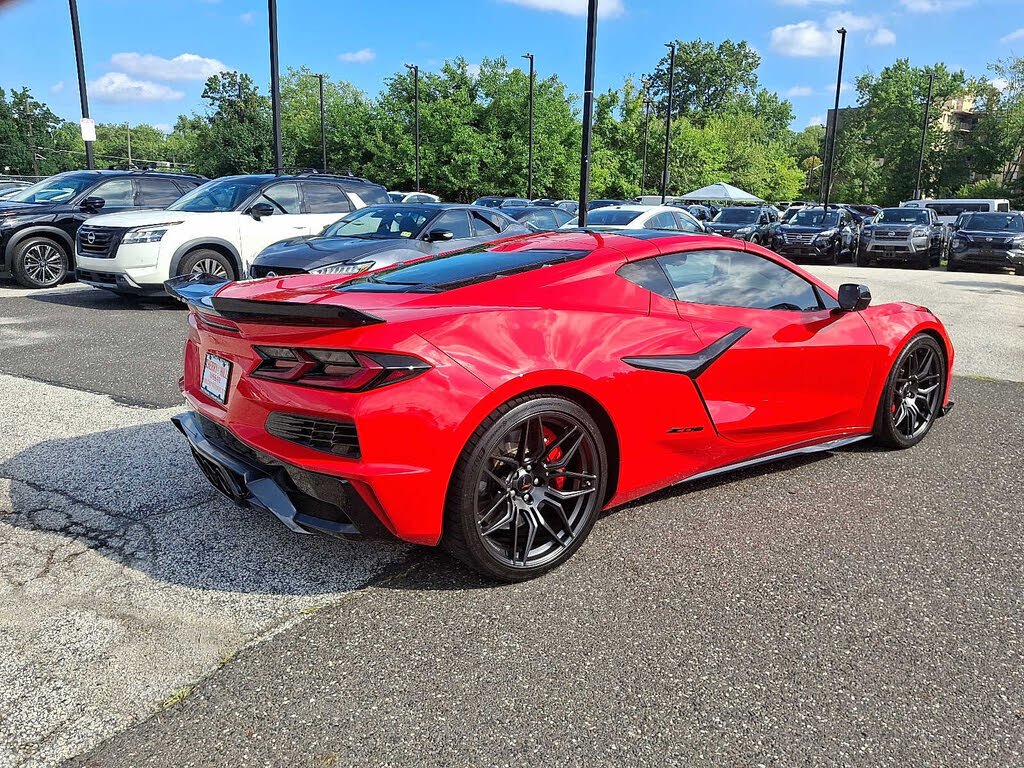2024 Chevrolet Corvette Z06 3LZ Coupe RWD photo 11