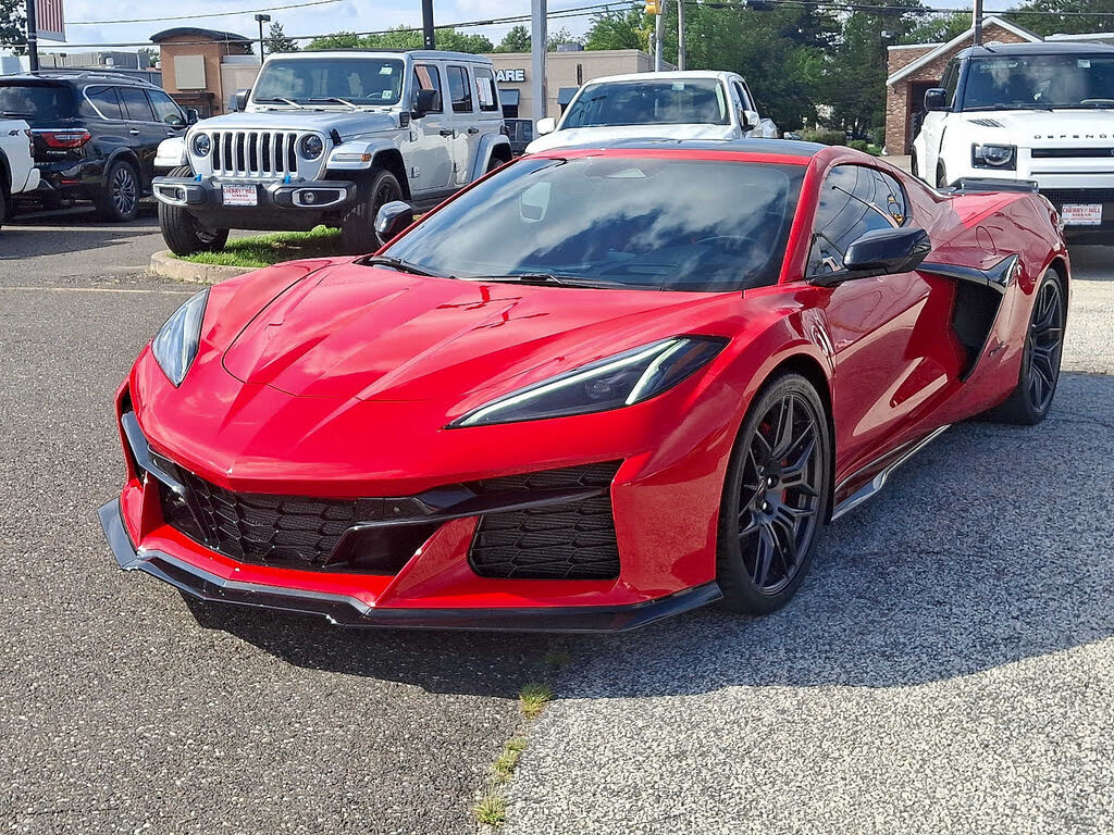 2024 Chevrolet Corvette Z06 3LZ Coupe RWD photo 4