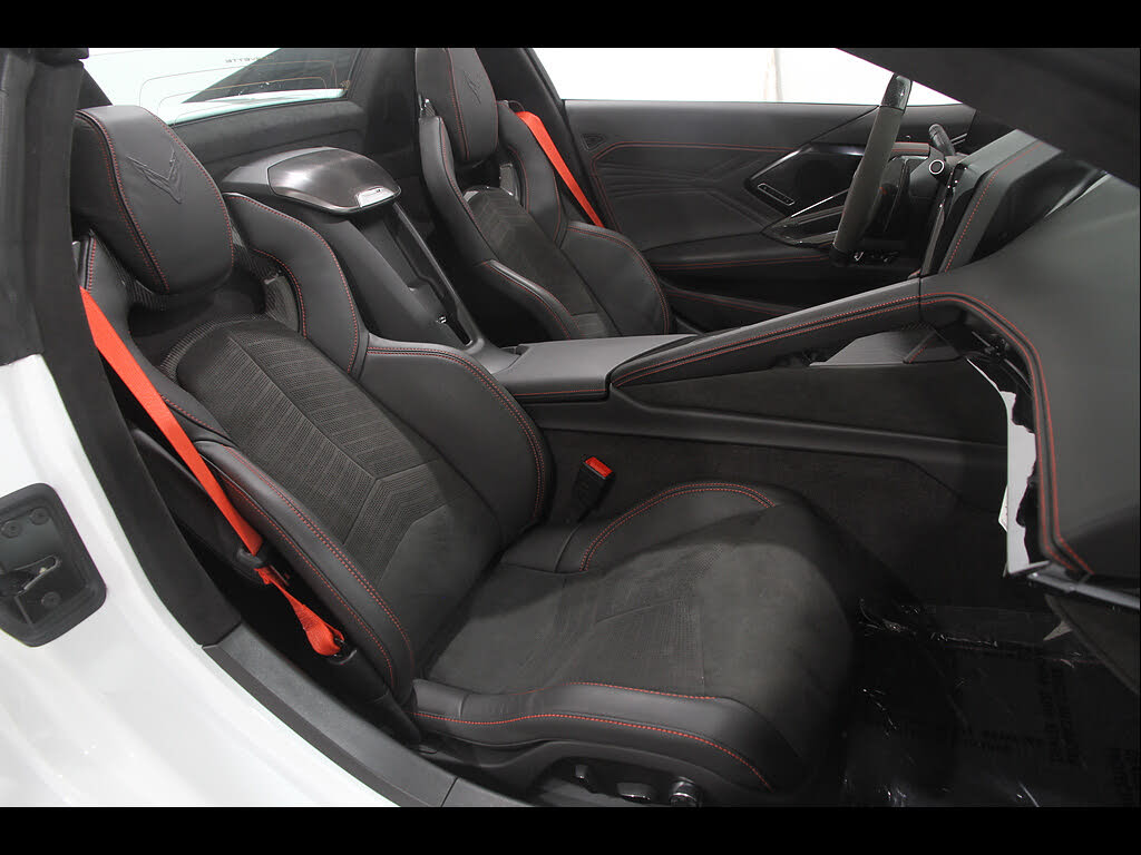 2026 Chevrolet Corvette Z06 3LZ Convertible RWD photo 21