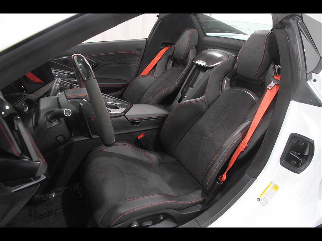 2026 Chevrolet Corvette Z06 3LZ Convertible RWD photo 7