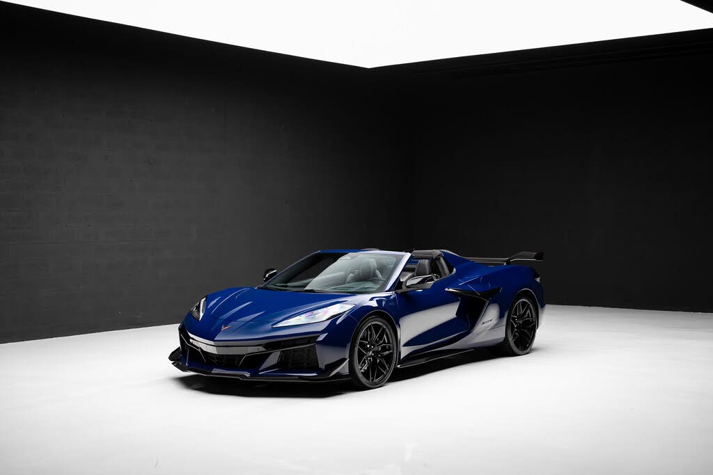 2025 Chevrolet Corvette Z06 2LZ Convertible RWD photo 6