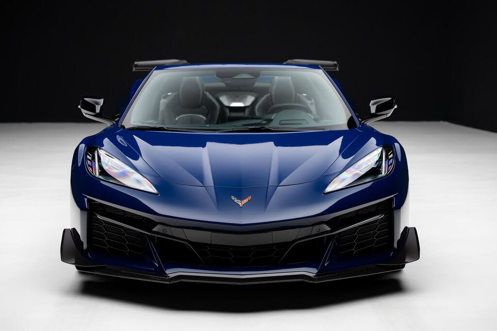2025 Chevrolet Corvette Z06 2LZ Convertible RWD photo 9