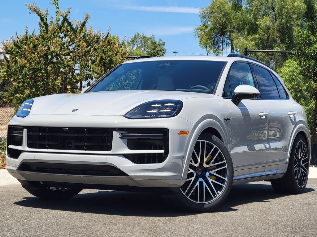 2026 Porsche Cayenne Turbo GT AWD