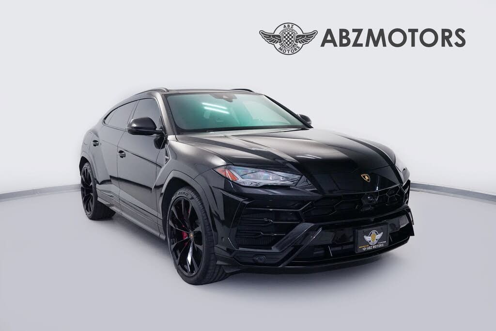 2022 Lamborghini Urus AWD - $204,991