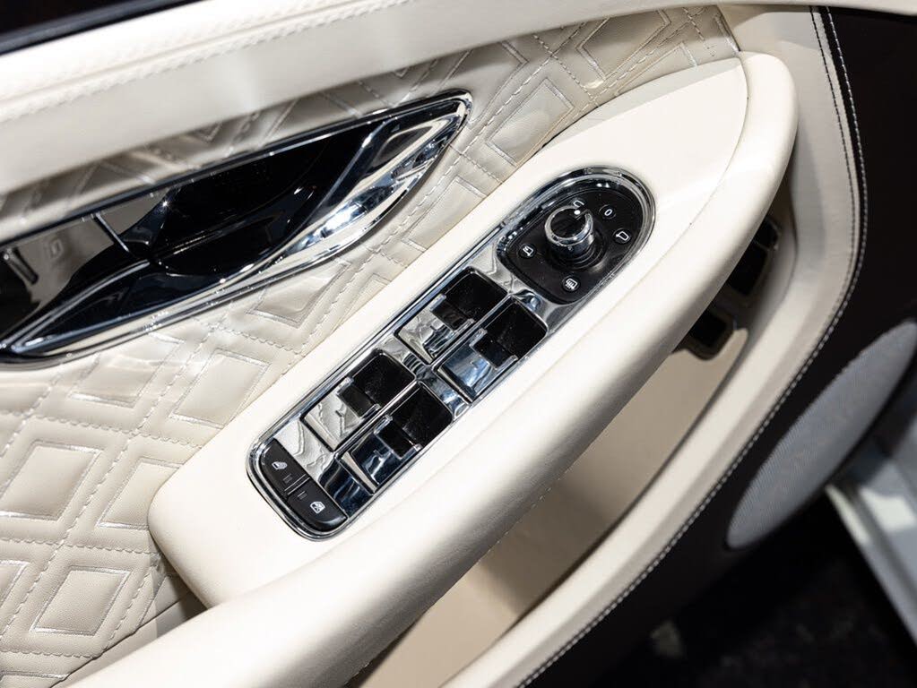2022 Bentley Continental GT V8 AWD photo 24