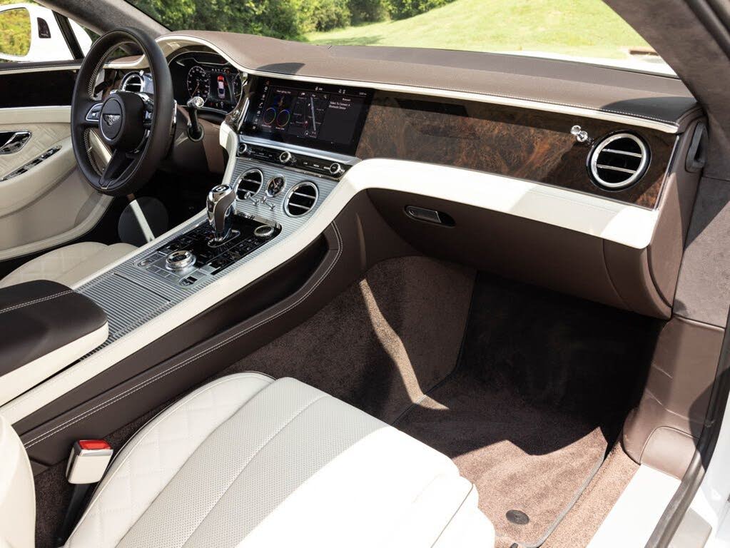 2022 Bentley Continental GT V8 AWD photo 4