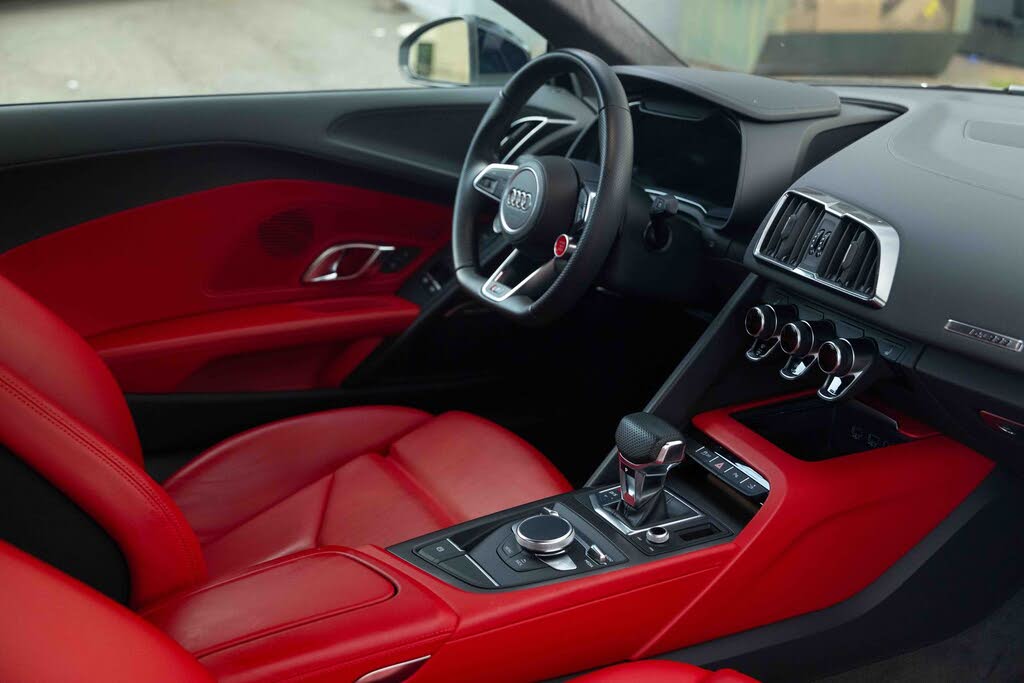 2018 Audi R8 V10 RWS Coupe RWD photo 15 of 24